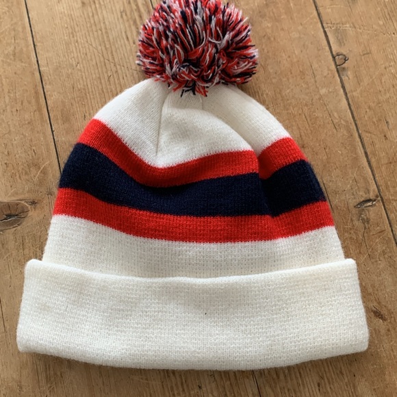 Official New England Patriots Beanie - Picture 5 of 8